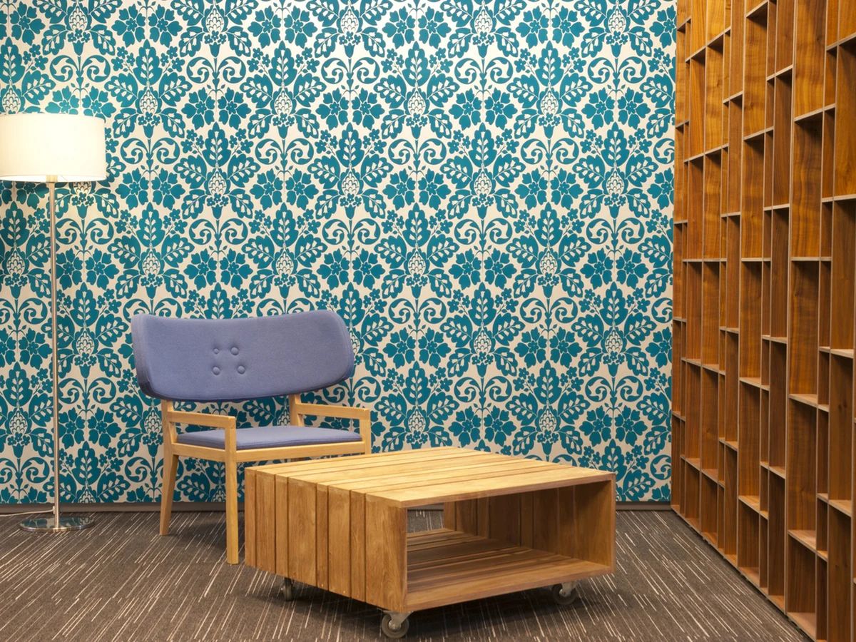 commercial-painting-office-space-bold-haywards-heath-decorators Bold office space commercial painting by Haywards Heath Decorators in Mid Sussex