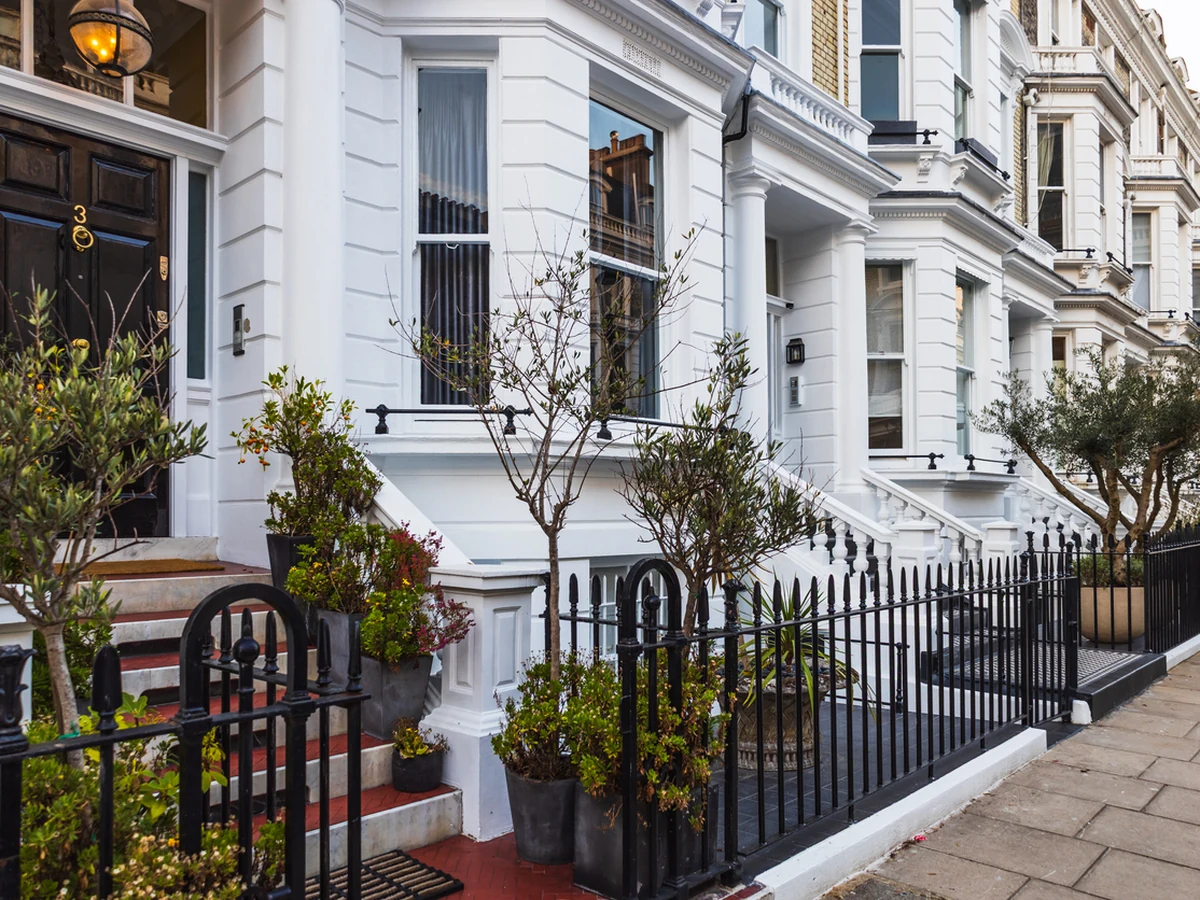 Exterior painting white Victorian townhouses in Haywards Heath by Haywards Heath Decorators