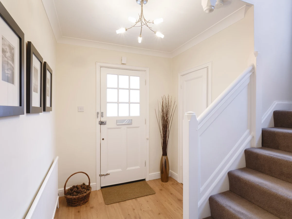hallway-painting-bright-white-entrance-haywards-heath-decorators Hallway painting costs in Haywards Heath - bright white entrance hallway by Haywards Heath Decorators