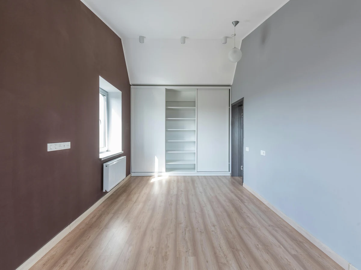 Interior painting in brown and grey room in Haywards Heath by Haywards Heath Decorators, professional painters