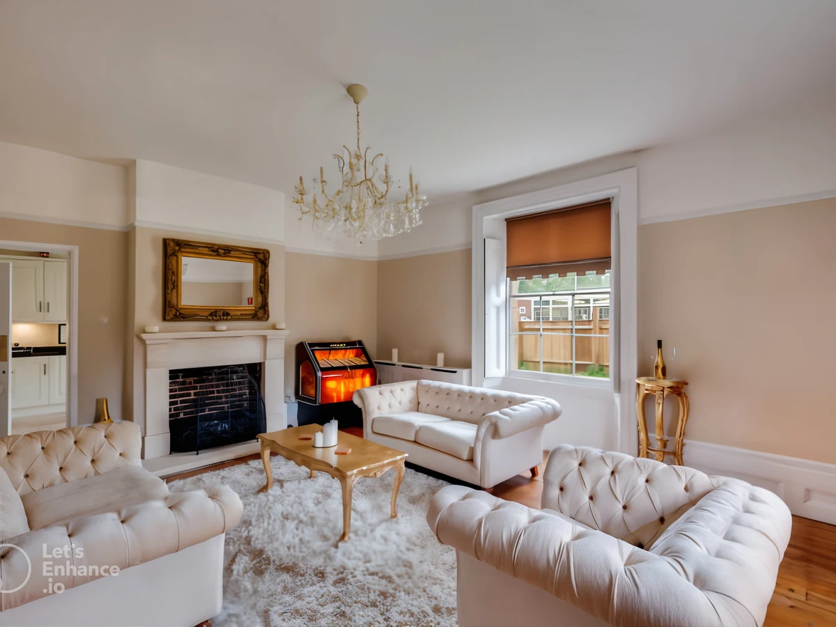 living-room-painting-elegant-cream-victorian-haywards-heath-decorators Painters and decorators in Haywards Heath - elegant cream Victorian living room by Haywards Heath Decorators