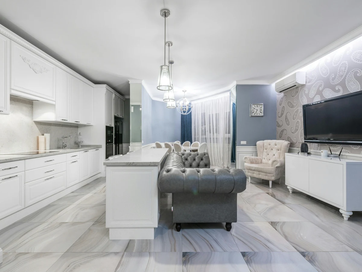 living-room-painting-white-kitchen-lounge-haywards-heath-decorators White kitchen lounge living room painting by Haywards Heath Decorators